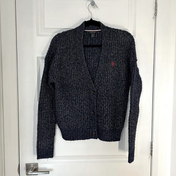 US POLO ASSN - academia knit sweeter v opening buttons size medium - Picture 2 of 8